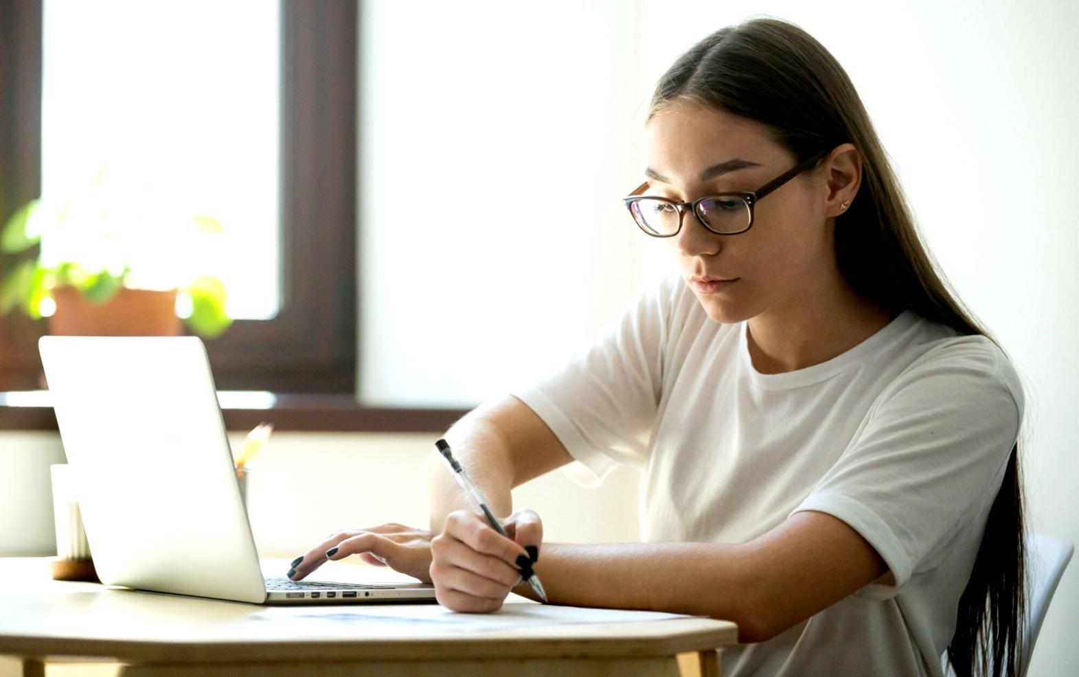Strategische Planungssitzung mit Unternehmenskunden zur Geschäftsdiversifikation